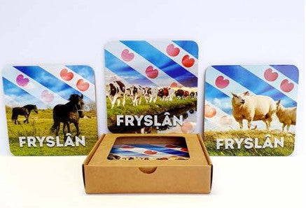 Onderzetters, coasters, coaster, onderzetter, glasonderzetter, Friesland, Friese onderzetters. Fryslân, koe, koeien, vee, schaap, schapen, paard, paarden, Friese paarden, hynder, Friesk hynder, skiep, kei, ko, glasonderzetters, vierkante onderzetters